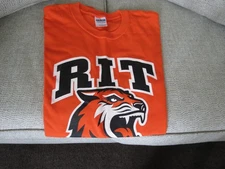 RIT Rochester Institute of Technology Tigers Freshman T-Shirt Orange size (L)