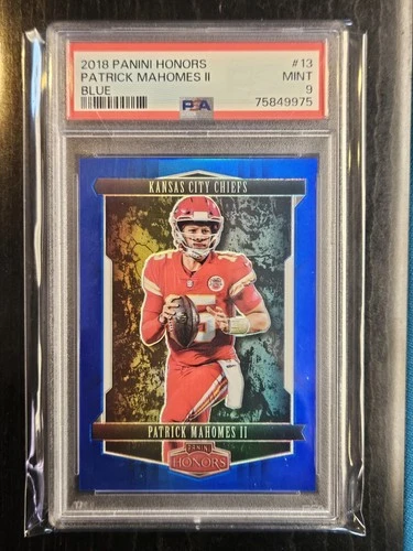 2018 Panini Honors Patrick Mahomes BLUE   /25 PSA 9