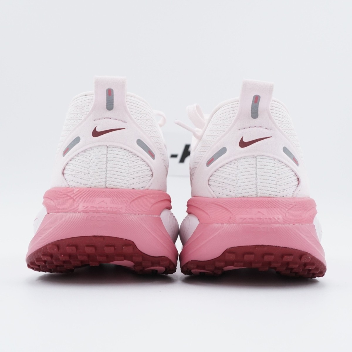 Nike Zoom Vomero 18 Running ZoomX ReactX Pearl Pink Peony IQ9687