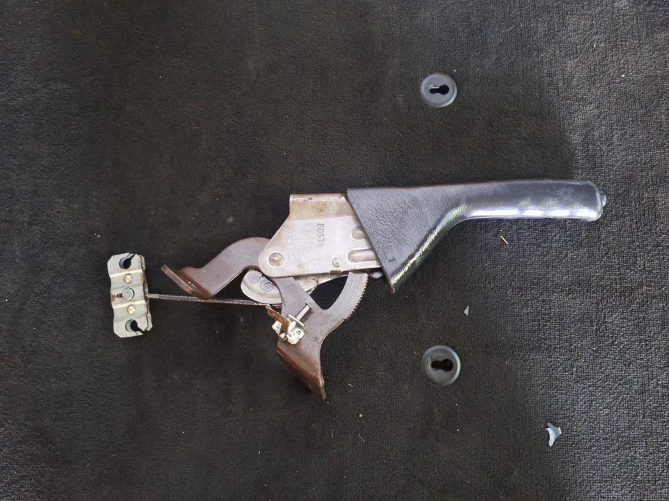 Subaru Impreza Wrx Sti 手刹紧急制动器 — 第 2/2 张图片