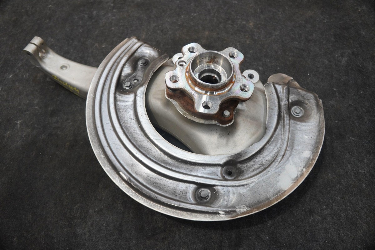 Front Left Spindle Knuckle Hub Wheel Bearing 31216898323 OEM Front Left Spindle Knuckle Hub Wheel Bearing 31216898323 OEM