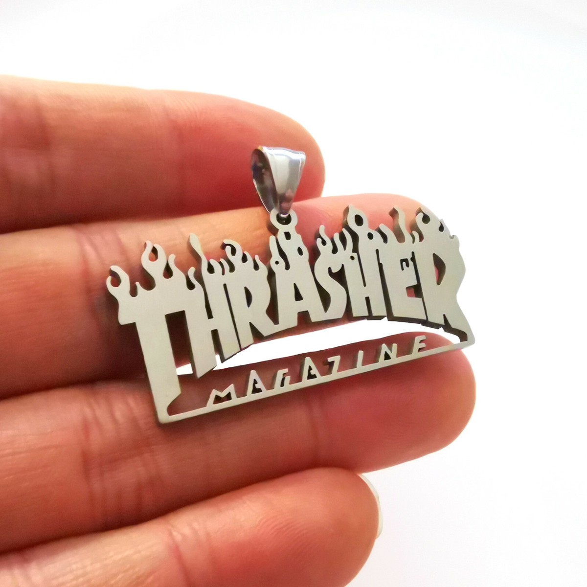 THRASHER STAINLESS STEEL pendant box Chain Necklace 24inch