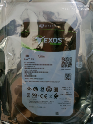 Seagate Exos 7E8 Hard drive 1 TB internal 3.5
