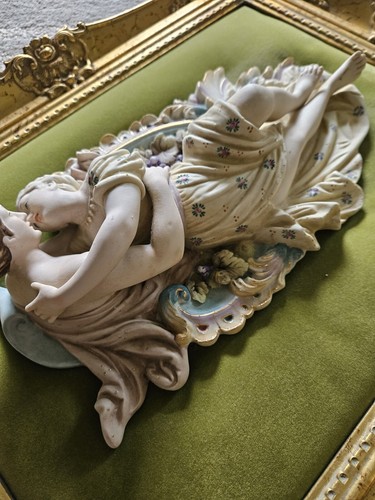 Framed Andrew Kolb Sons Porcelain Sculpture Courtship Couple Semi Nude Gold Wood - Picture 10 of 15