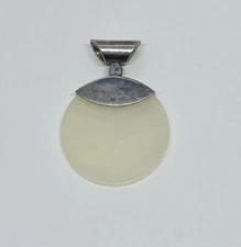 Vintage Round Jade Stone Pendnat Metal Bail Slide Loop 1.5” Art Decor 1