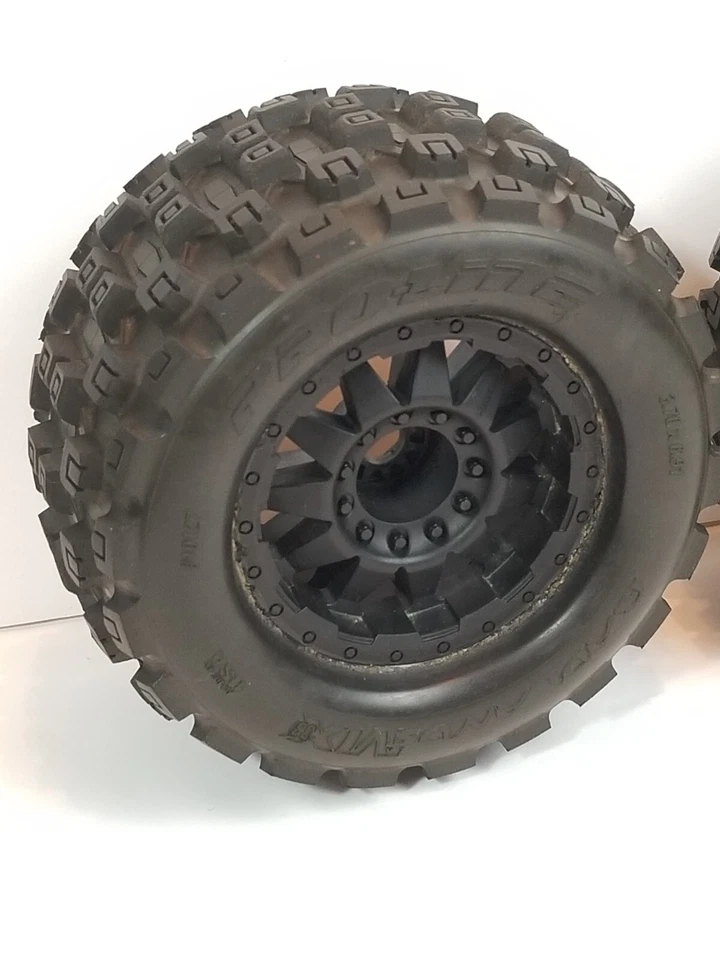 Pro-Line 10127-10 Badlands MX38 3.8" Tire w/Raid 8x32 Wheels (M2) (Black) (2) - Image 2 of 4