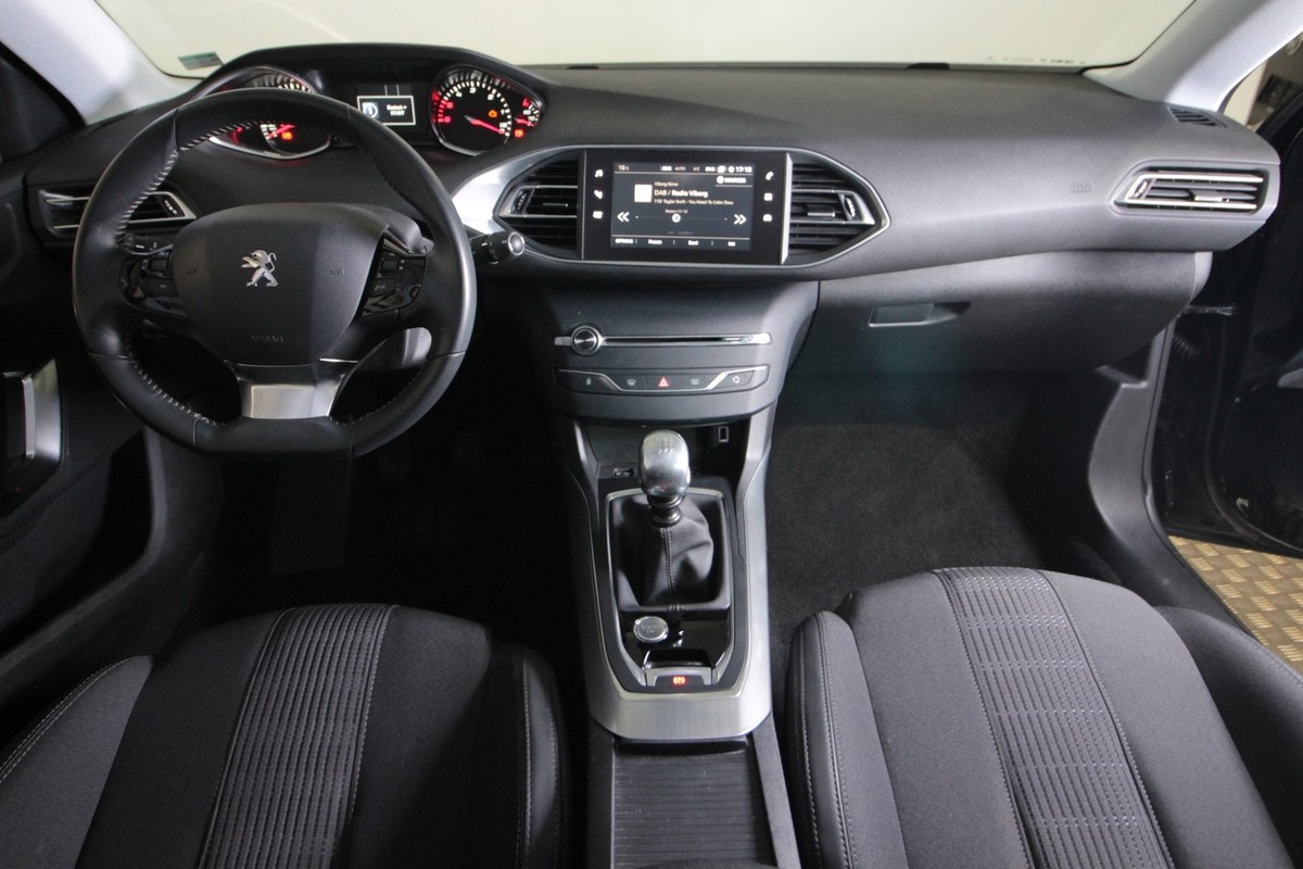 Peugeot 308 1,6 BlueHDi 120 Allure SW