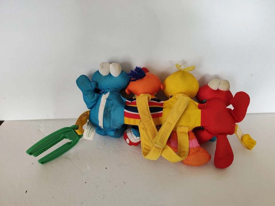 Vintage Fisher Price Sesame Street Elmo & His Traveling Band Stroller Crib Toy - Image 4 of 4