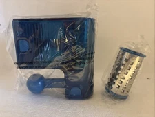 Kuhn Rikon Handheld Ratchet Grater w/ 2 Barrels in Blue