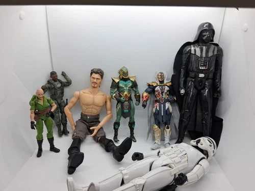 LOT OF 7 MIXED ACTION FIGURES, DARTH,SPAWN,RAIDEN, G.I.JOE JAYE, ROGUE STAR WARS