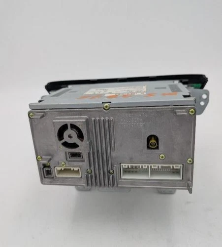 Hyundai Veloster 2012-2017 radio receptor de pantalla CD satélite usado 96560-2V72 Foto 3 de 3