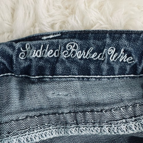 Cowgirl Tuff Jeans 32 x 31 Studded Barbed Wire Bootcut Mid Rise Distress Stretch - Picture 5 of 11