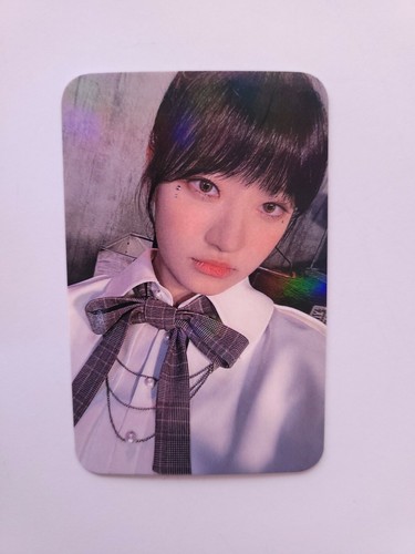 Billlie Snowy Night SEASONAL PACKAGE Tin Case Photo Card - Imagen 25 de 36