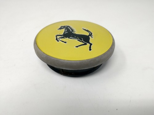 Genuine Ferrari 108947 Center Cap OEM Original Vintage for Testarossa Mondial - Picture 2 of 5