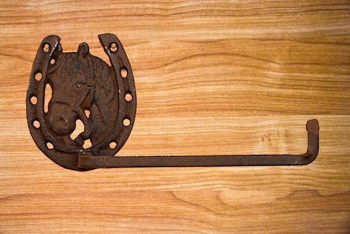 Western Equestrian Tack Decor Horseshoe Horse Head TP Holder