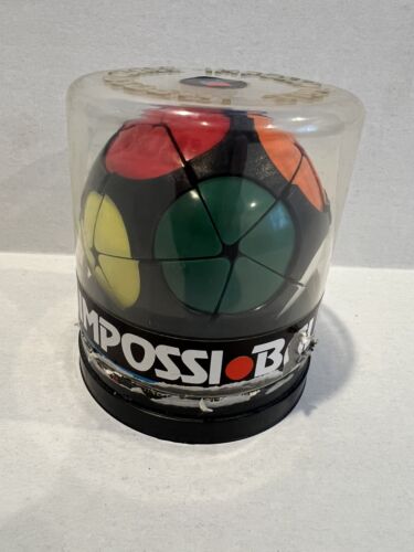 Vintage MILTON BRADLEY IMPOSSI BALL Icosahedral Puzzle 1982