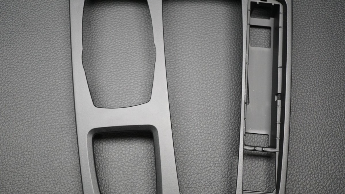 OEM BMW X5 X6 F15 F16 CENTER CONSOLE SURROUND TRIM RHD 9252115
