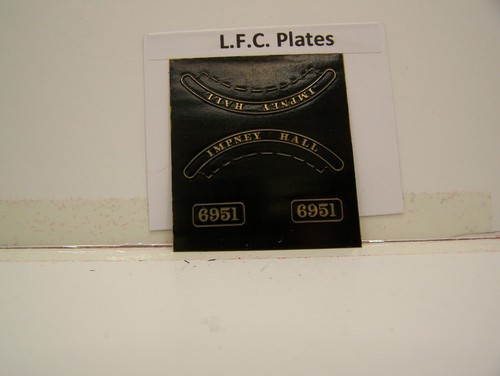 LFC GWR No 6951 Impney Hall Fahrerhausseite Nummern- & Typenschilder | Zustand: New