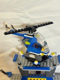 LEGO Jurassic World: Indominus Rex Breakout (75919) 100% Complete W/ Manual