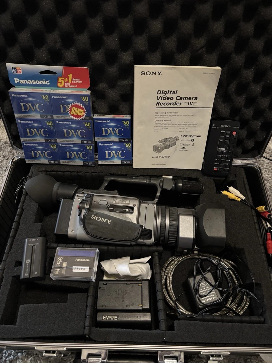 SONY VX2100 HANDYCAM 現状品　ハードケース　付属品セット SONY VX2100 HANDYCAM 現状品 ハードケース 付属品セット 2025年最新