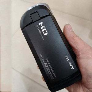 【中古】「非常に良い」Sony HDR-CX405 Sony HDR-CX405 9.2 MP Full HD Camcorder (30x Optical Zoom) - Black