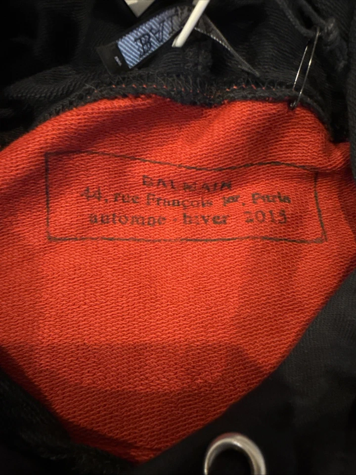 Sudadera con capucha Balmain talla grande roja Foto 3 de 4