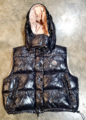 Moncler Alpiste Gilet Women s Puffer Vest  w/ Detachable Hoodie BlackPink Size 3