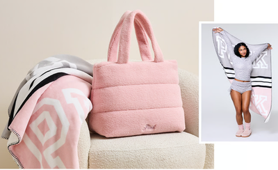 Victoria’s Secret とっても可愛いふわっふわのピンクセーター GM2AXVAMHVGQZDTTELF5WWDR3E.png