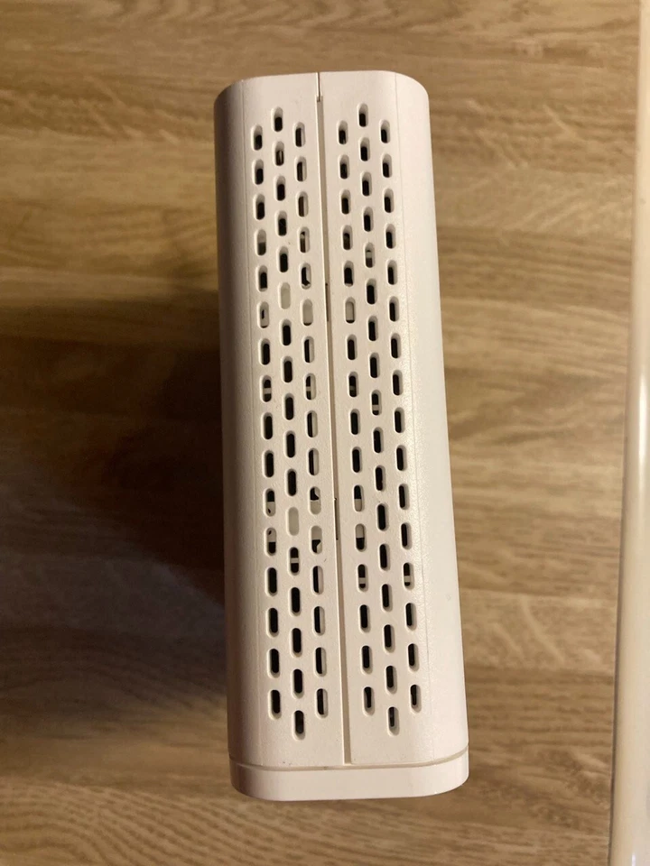 Cable módem ARRIS SURFboard Touchstone SB6141 - Reacondicionado, Blanco, ¡y Funciona! Foto 3 de 4