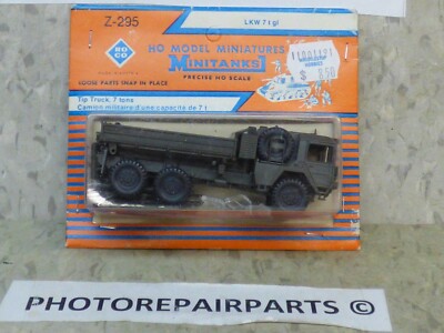 Roco Minitanks  1/87 Modern German KHD / BV8L 413F 6x6 Tipper Truck Lot #7331K 