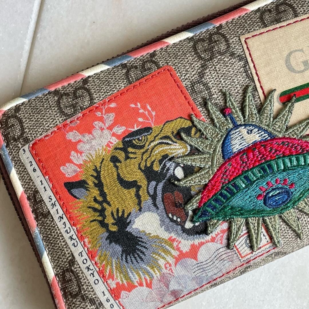 T1441 美品⭐︎ グッチ GUCCI 虎 長財布 ラウンドファスナー UFO Rare GUCCI GG Supreme Courier Long Wallet Tiger and UFO