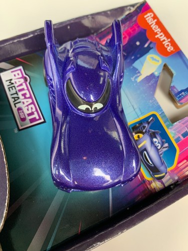 Fisher-Price Batwheels 1:55 Scale Toy Car BAM the BATMOBILE Batcast Metal - Picture 4 of 4