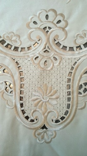 72x90" Polyester Embroidery Embroidered Tablecloth Napkins White Wedding Bridal - Picture 12 of 12