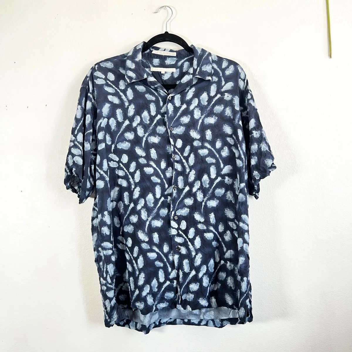 Perry Ellis Silk Floral Casual Button-Down Shirts for Men for sale 