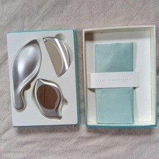 Shiseido Hanatsubaki Fleur Excellence Cosmetic Accessory Set (Thank You Gift)
