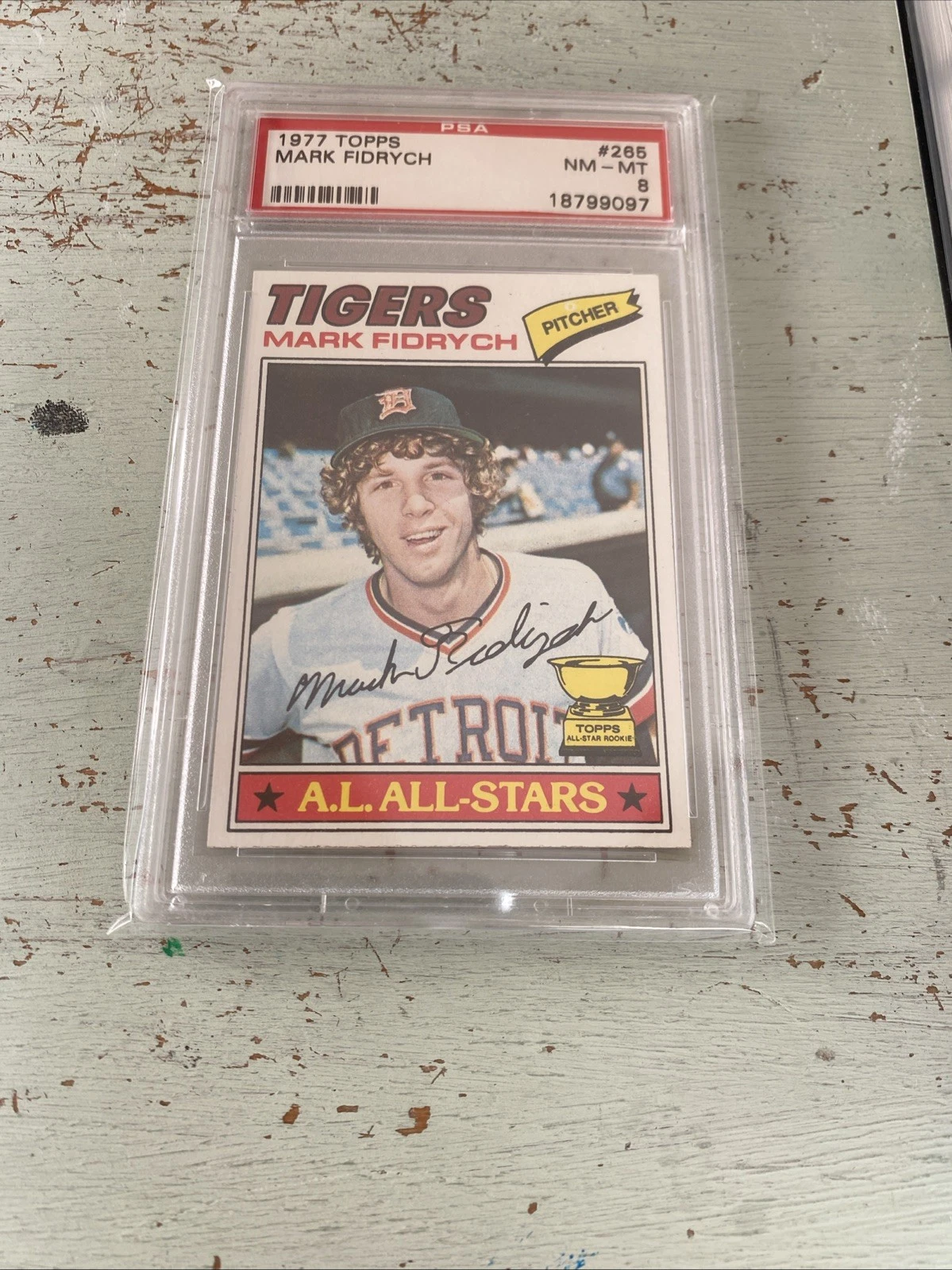 Deal for 1977 Topps Mark Fidrych Card #265 PSA 8