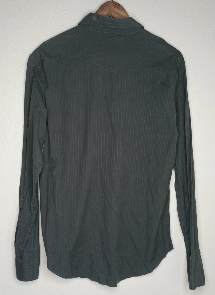 Camisa De Colección Y2K BDG Para Hombres M Estrella de Rock Perla A Presión Retro Gris Urbano Outfitters Foto 4 de 4