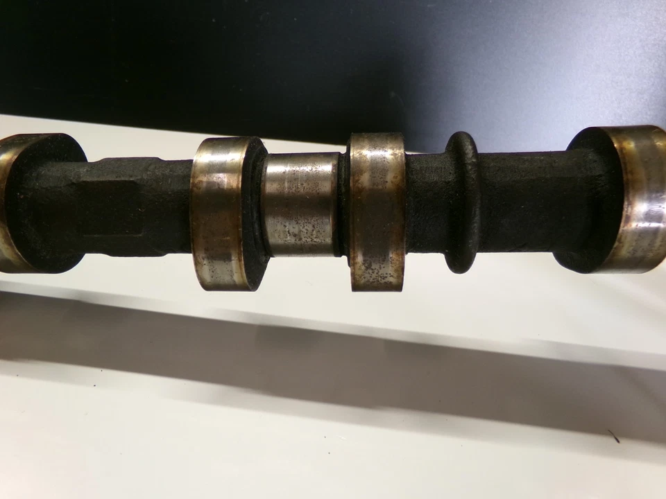 21007464 Árbol de levas de escape de motor automático con engranaje 21008219 99-02 Saturn SC2 SW2 SL2 Foto 2 de 4