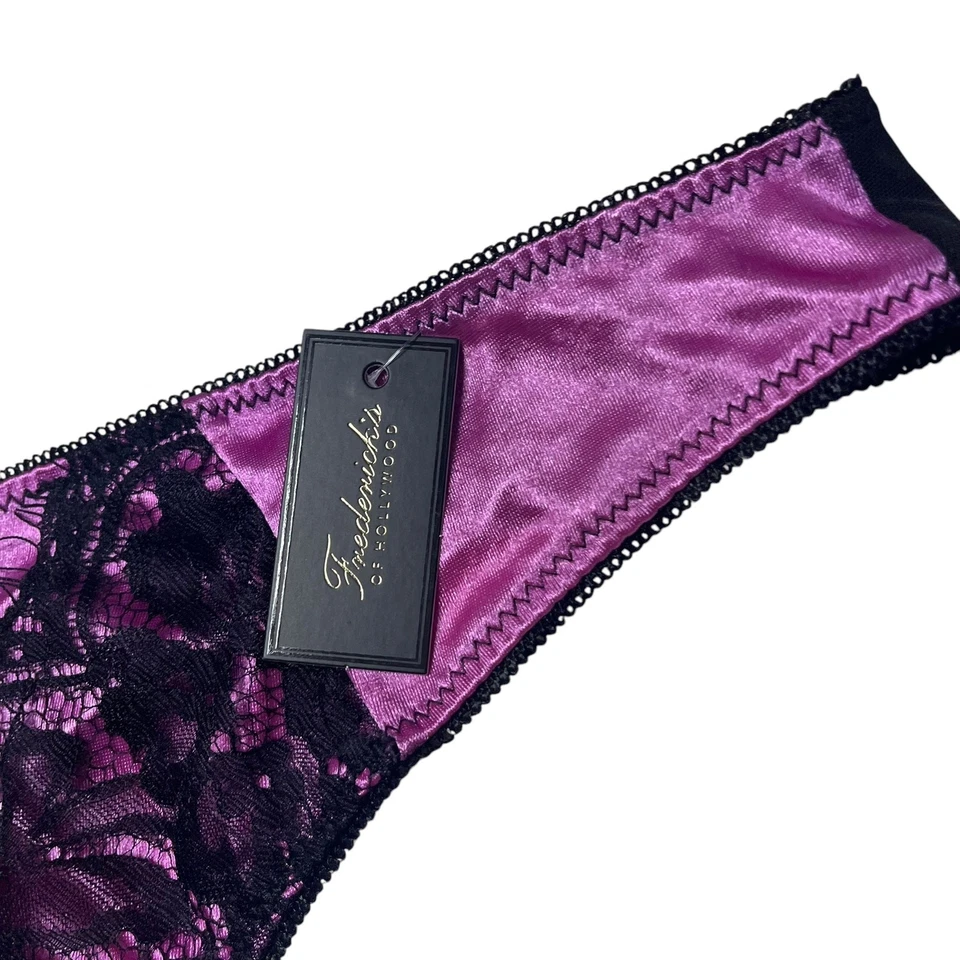 Frederick's of Hollywood Lux Tanga de Encaje Sobre Satén Panty Crocus/Negro Talla 1X Foto 4 de 4