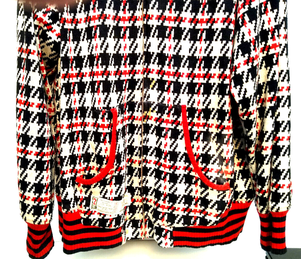 ROCA WEAR White/Black/Red front zip, hooded, lined jacket, Size XL View 4