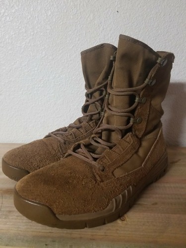 Nike SFB Field 8\