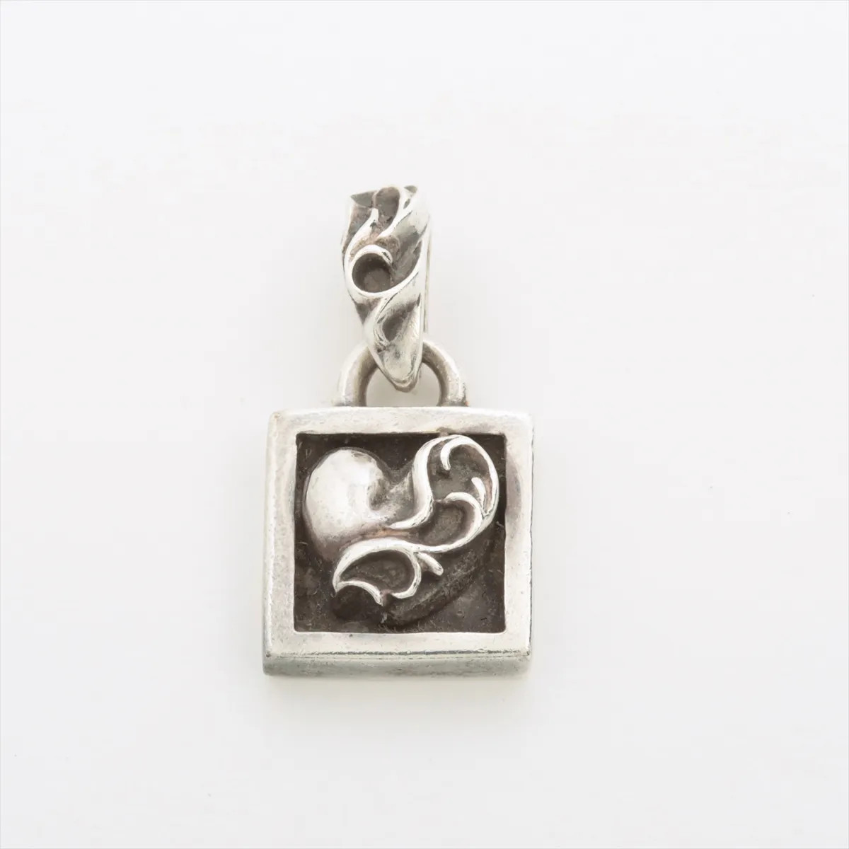 「早い者勝ち」CHROME HEARTS HEART PENDANT Amazon.co.jp: CHROME HEARTS/Chrome Hearts/Chrome Hearts