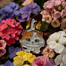 Calico Cat Enamel Pin Cute Kitty Tail Up Brooch Funny Cat Lady Gift Orange White