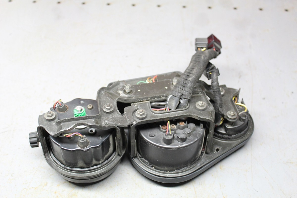 1993 KAWASAKI ZX7R USED OEM SPEEDO GAUGE CLUSTER ODOMETER