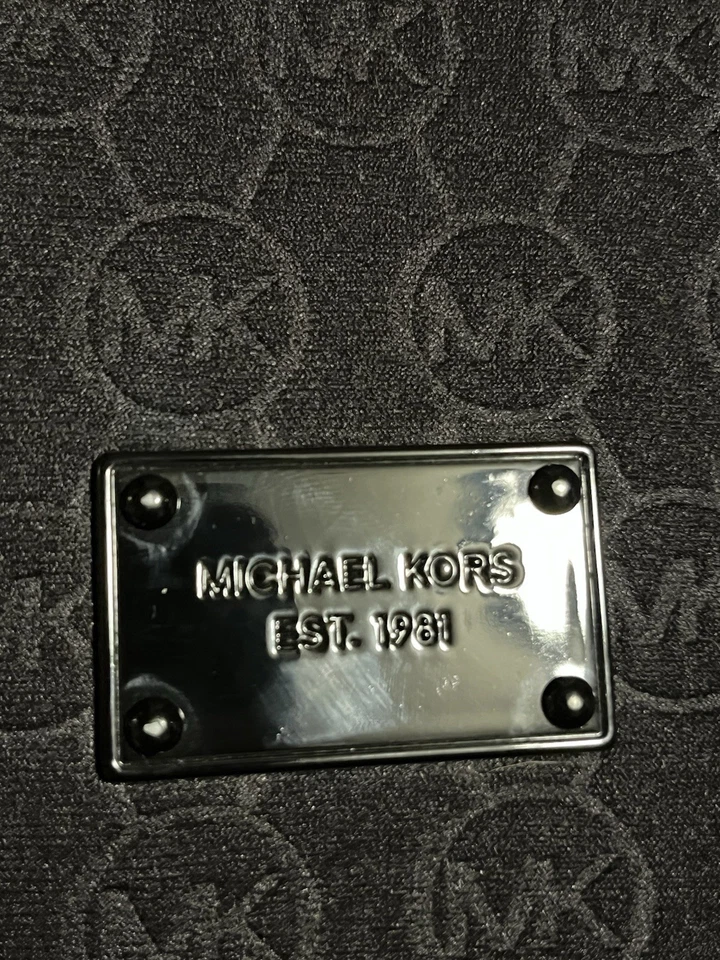 Michael Kors iPad Tablet Case Black Neoprene Padded Zip Closure 8.5” W X 10”H - Image 3 of 4