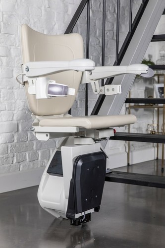 Handicare 1100 Straight Stairlift , 1 Year Warranty, Free Survey- Free Brochure - Picture 4 of 12