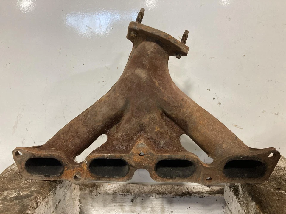 Coletor de escape usado serve: 1993 Saturn s series DOHC grau A - Imagem 2 de 4