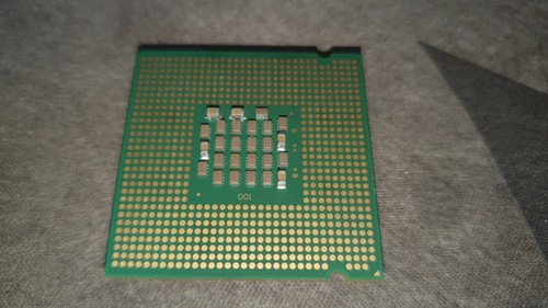 PROCESSEUR INTEL LGA 775 PENTIUM 4 3GHz/1M/800 - Photo 2/2