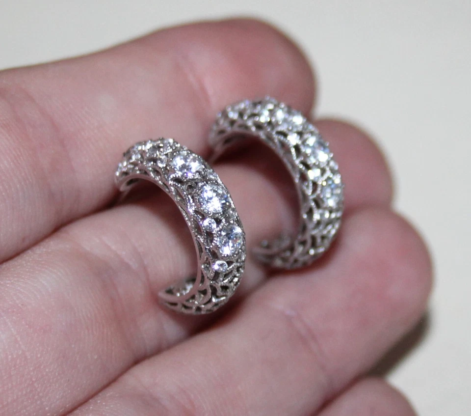 Glam TACORI Sterling 925 Silver CZ Hoop Earrings Ornate Fretwork - Image 3 of 4
