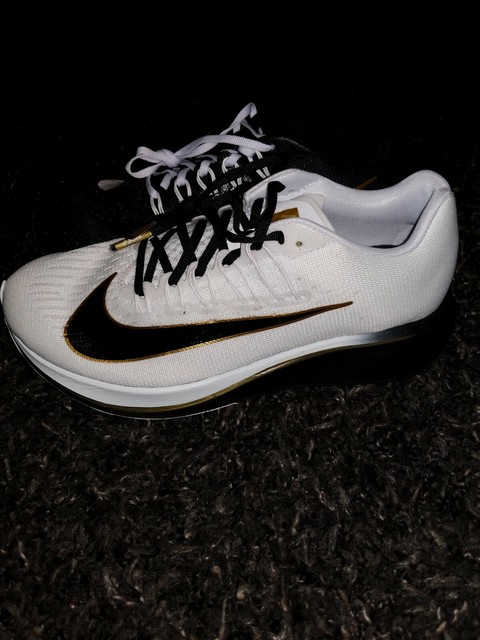 nike zoom fly size 7